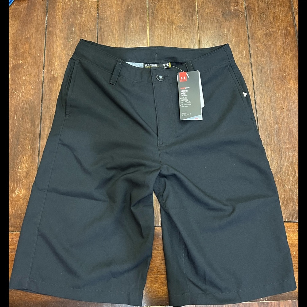 Youth Under Armor black shorts, size YLG